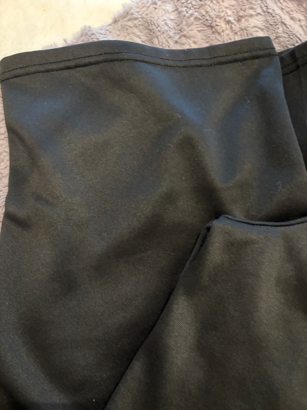 Black Active cargo Pants with Arrow & Bow Detail - Picture 4 of 8